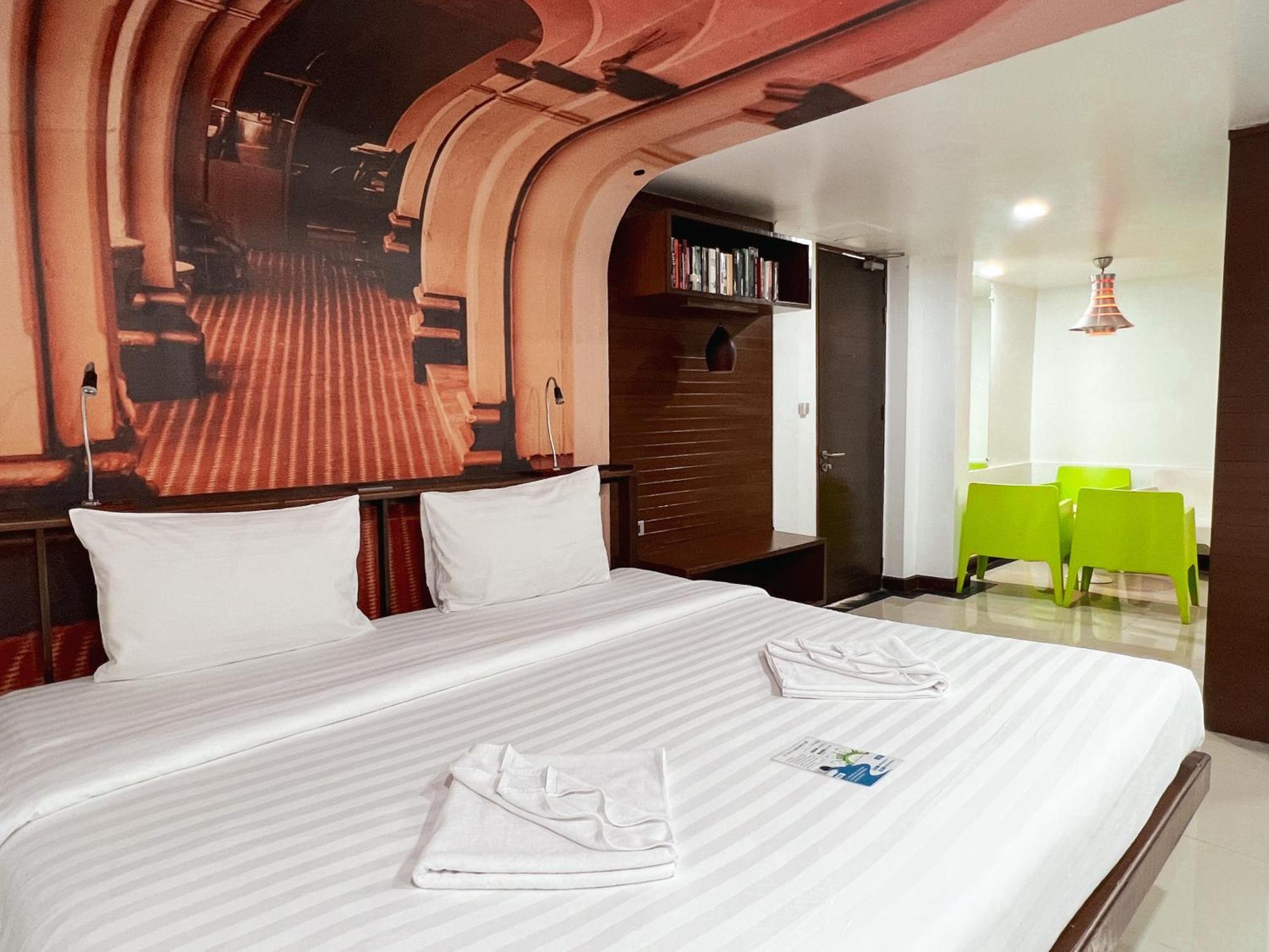 The Color Kata Hotel Kültér fotó